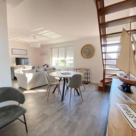 Апартаменты La Capitainerie Beau Duplex Face Port De Plaisance Этапль Экстерьер фото